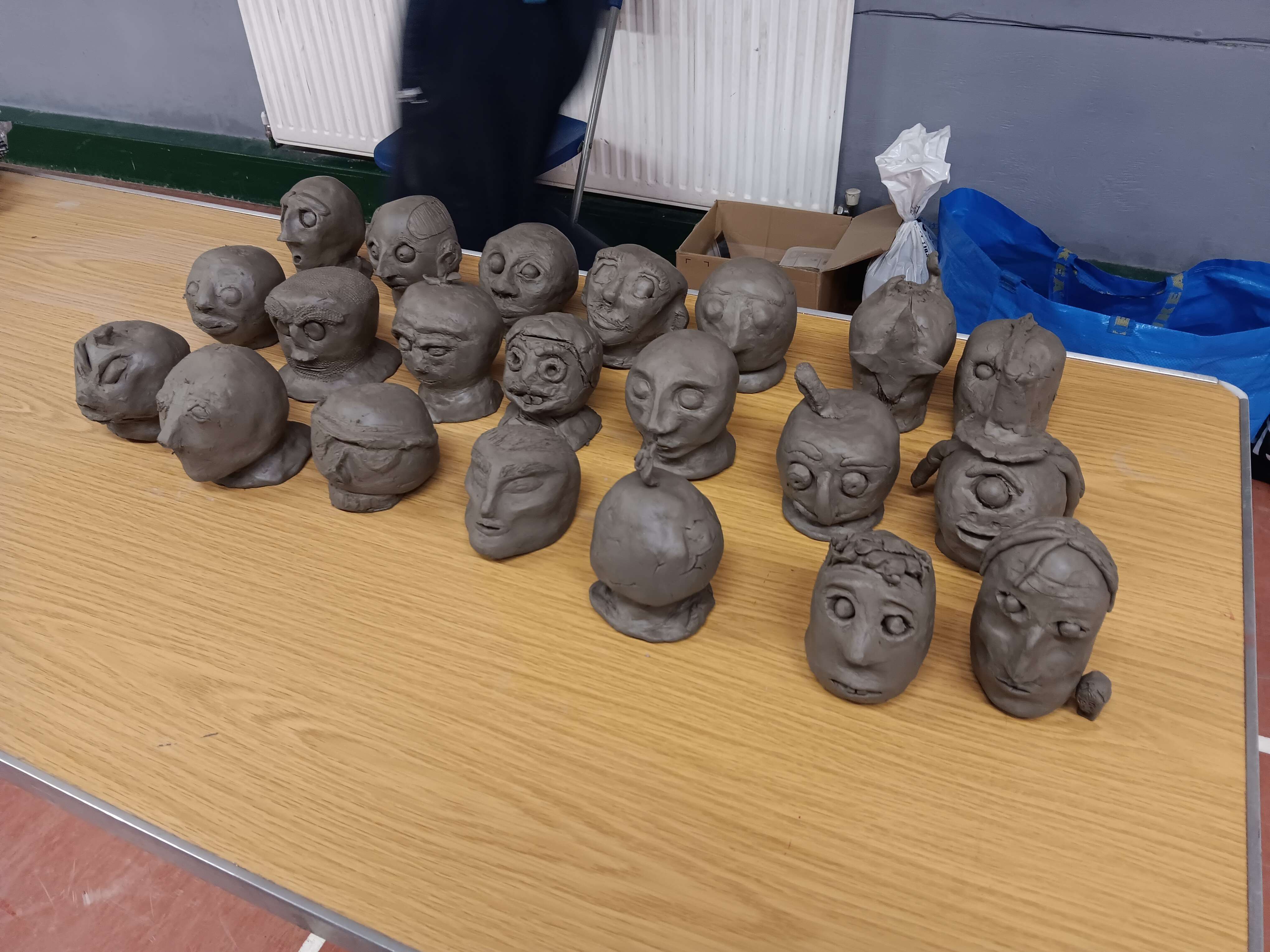 clay_skulls_night_1