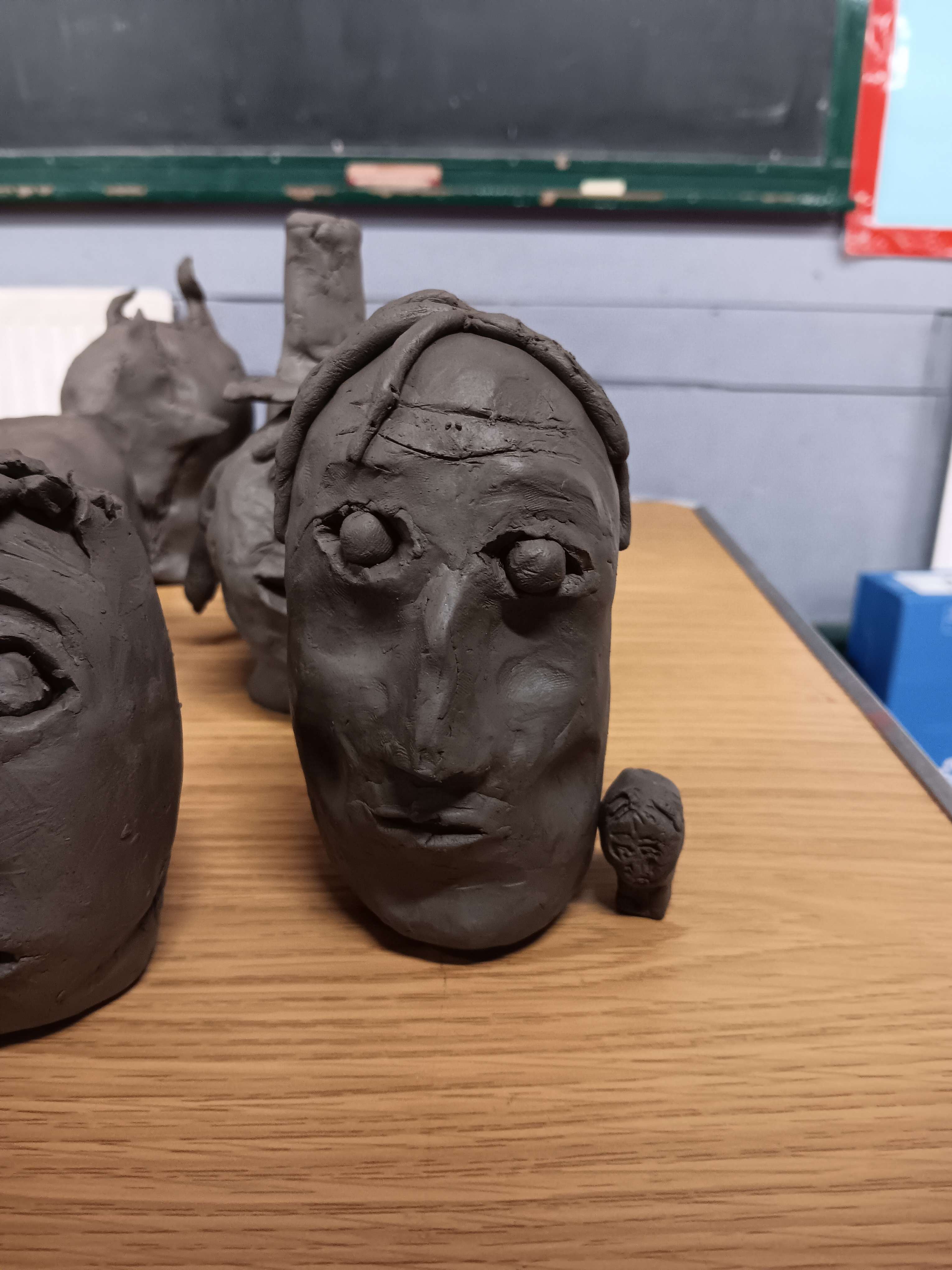 clay_skulls_night_3